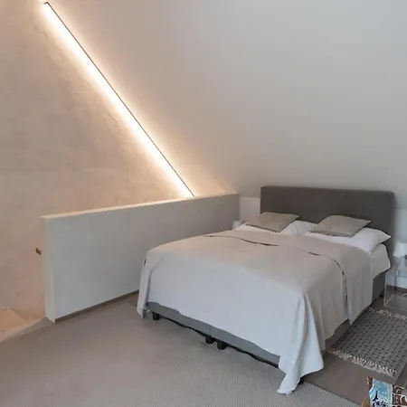 Floesserhaus - Wohnen Am Fluss Apartman Steyr